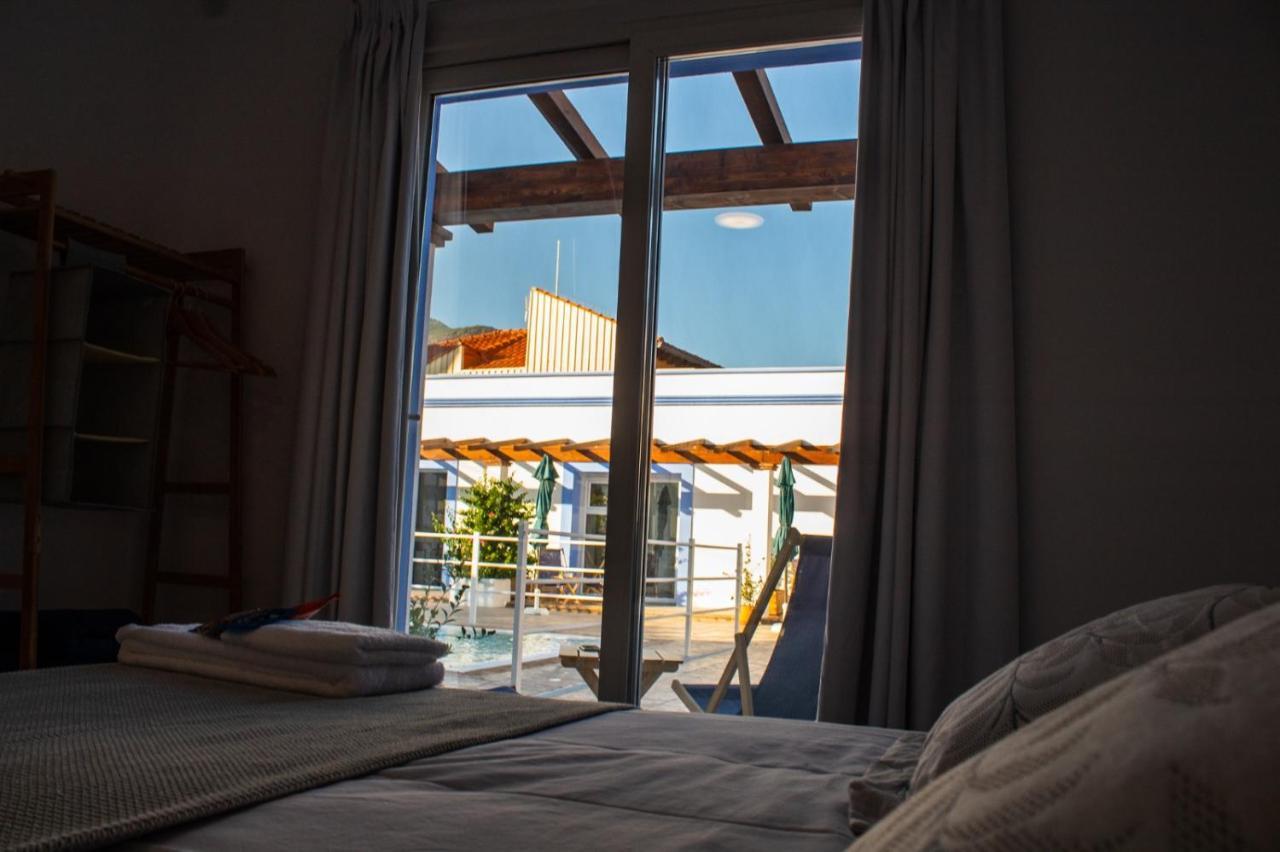Apartamentos Atenea Херте Екстериор снимка