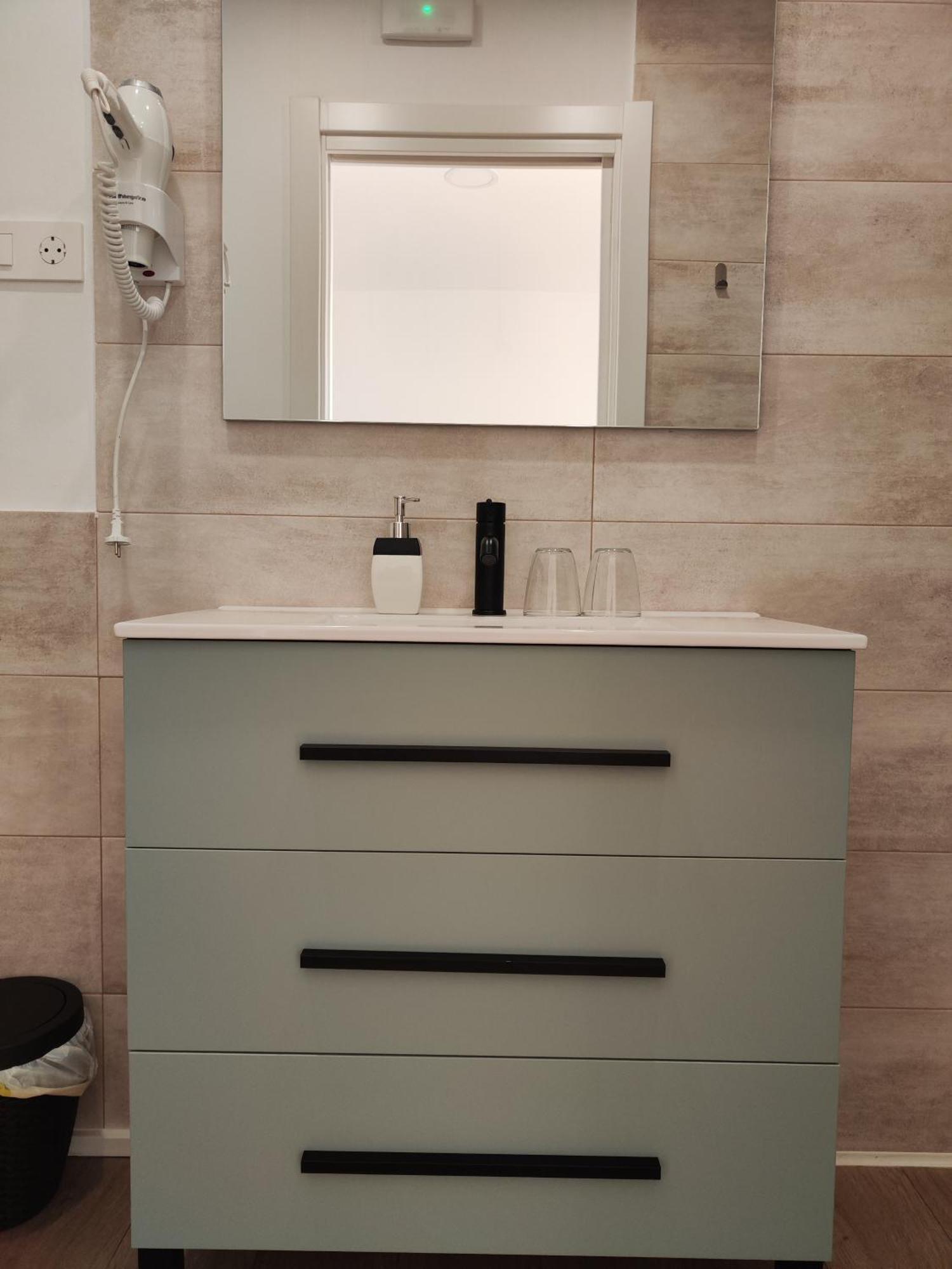Apartamentos Atenea Херте Екстериор снимка